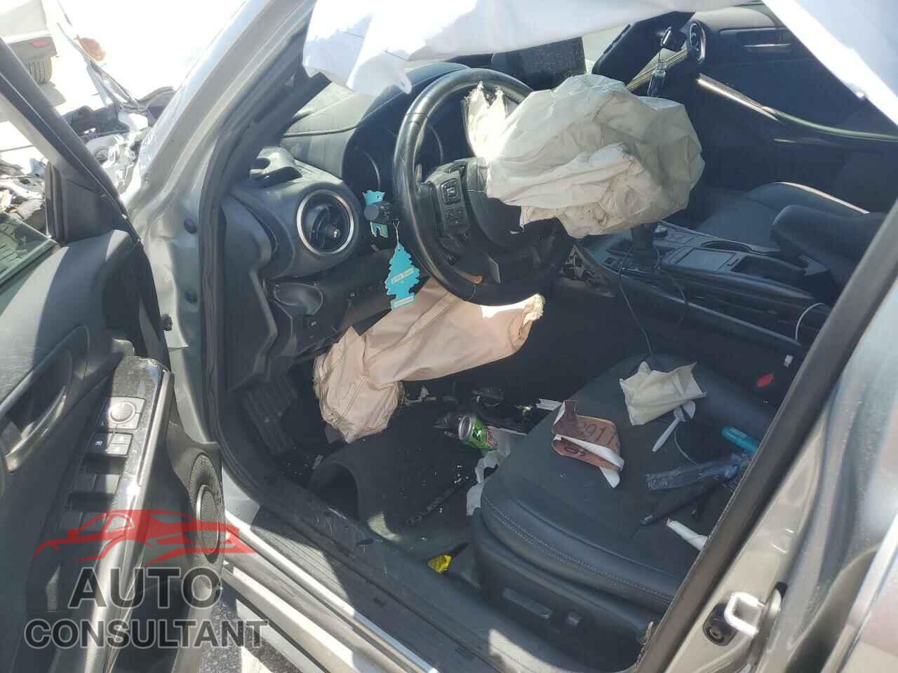 LEXUS IS 2021 - JTHAA1D25M5111623
