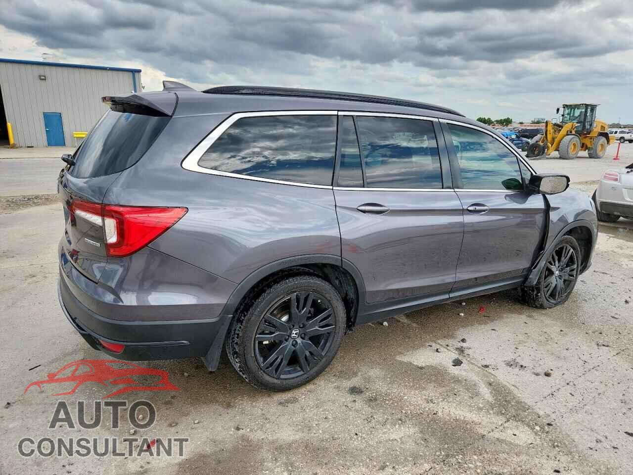 HONDA PILOT 2021 - 5FNYF5H23MB023977