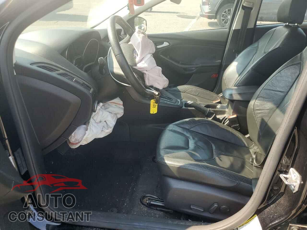 FORD FOCUS 2016 - 1FADP3K25GL304002