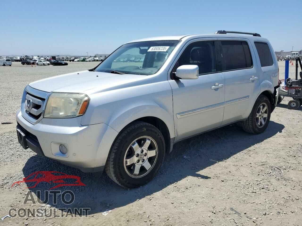 HONDA PILOT 2011 - 5FNYF3H94BB005177