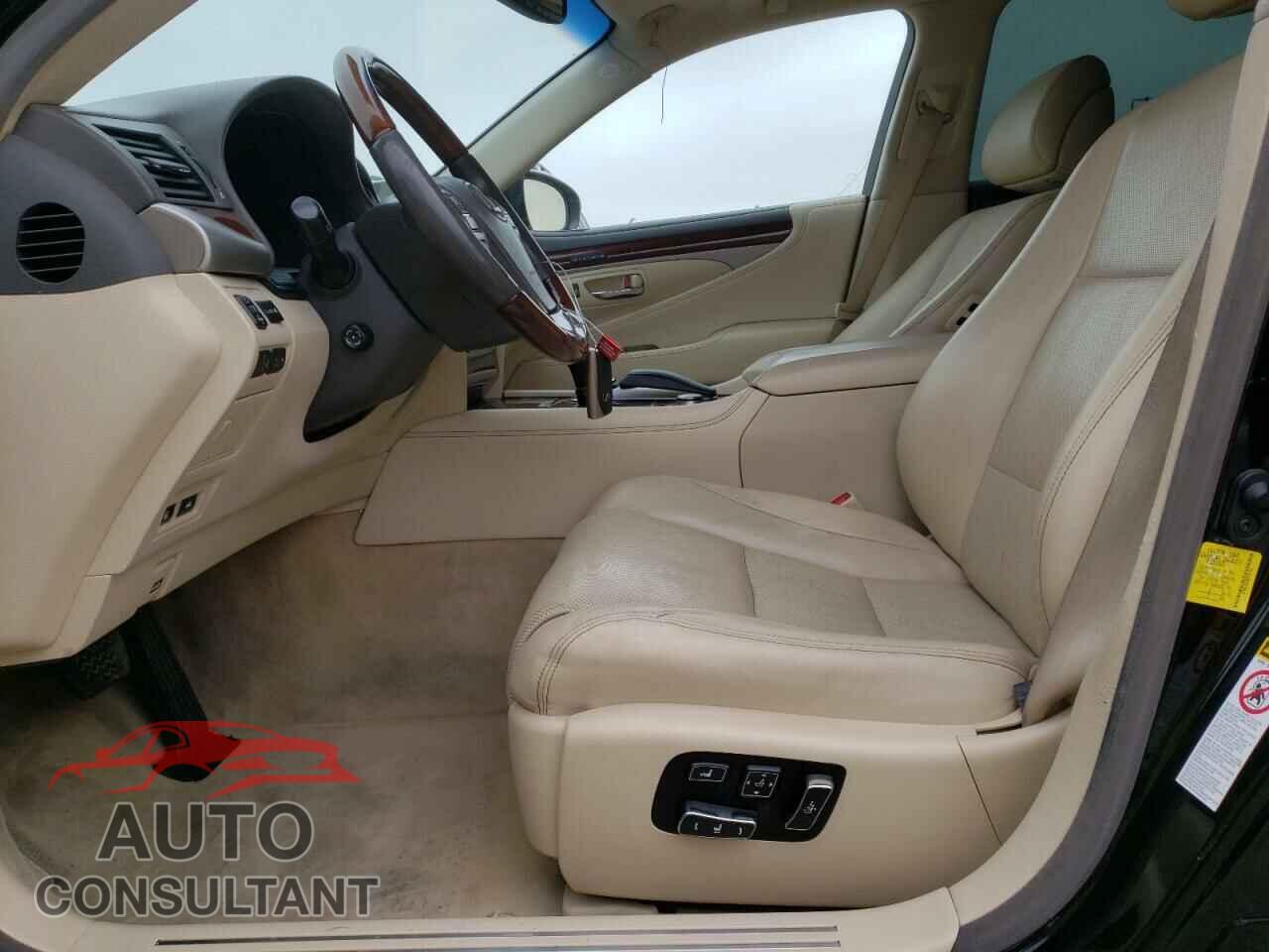 LEXUS LS460 2014 - JTHBL5EF8E5131356