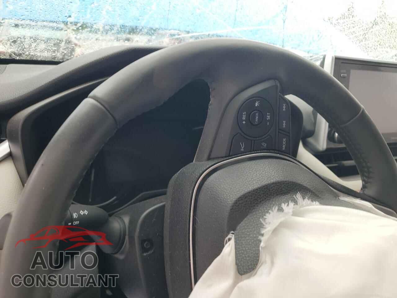 TOYOTA RAV4 2019 - 2T3J1RFVXKC013122