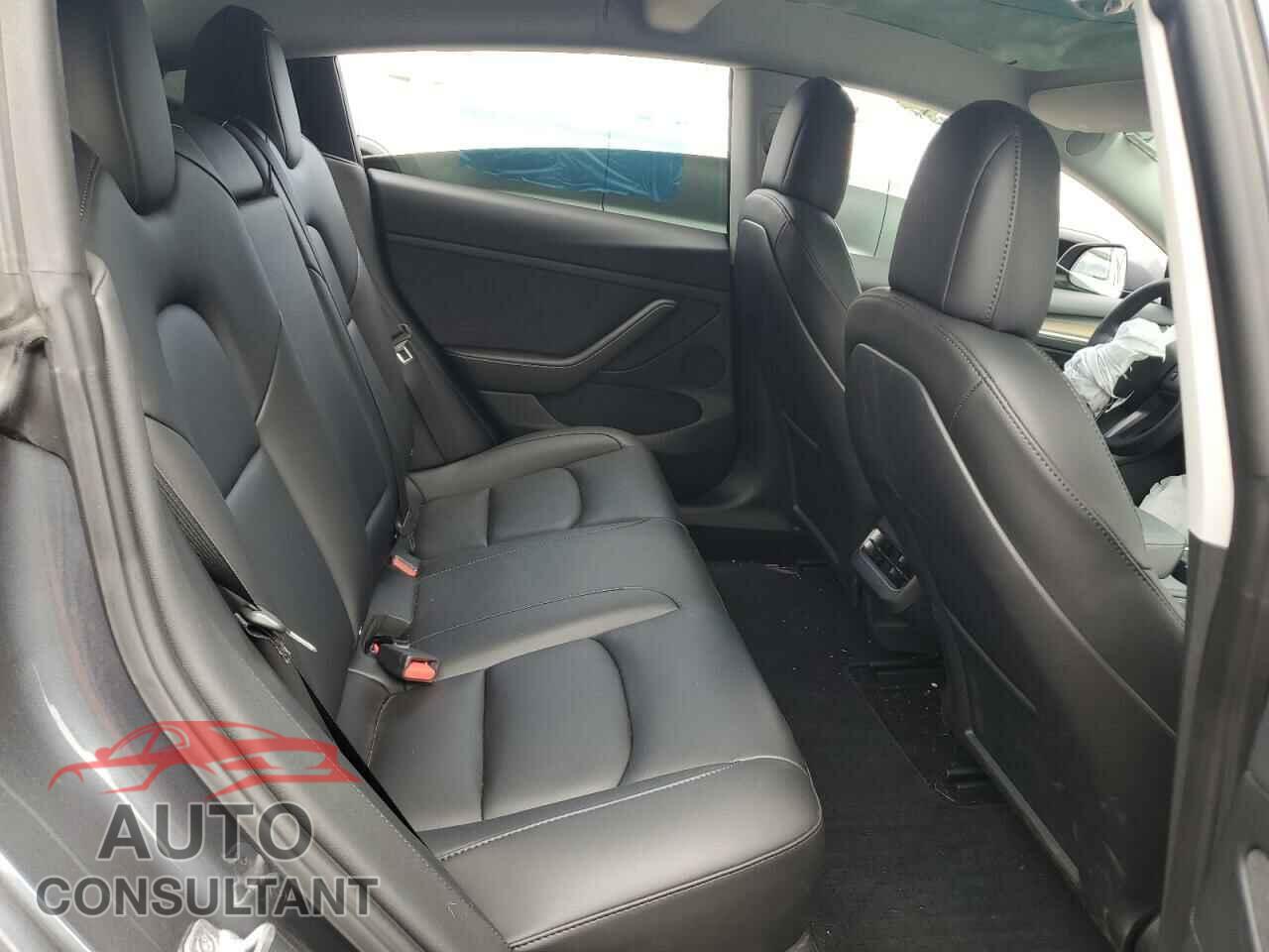 TESLA MODEL 3 2023 - 5YJ3E1EC4PF461270