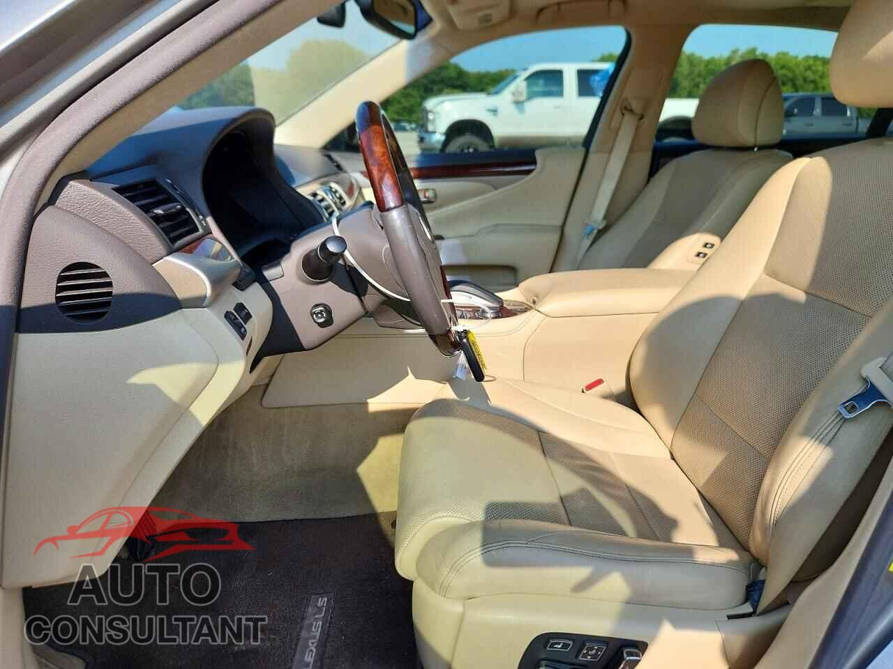 LEXUS LS460 2016 - JTHGL5EF6G5056486