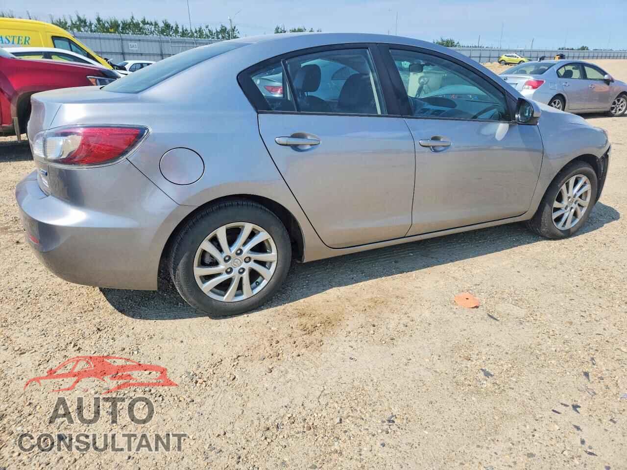MAZDA 3 2012 - JM1BL1V75C1568495