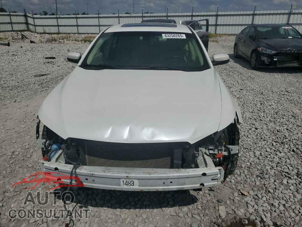 FORD TAURUS 2014 - 1FAHP2E81EG110679