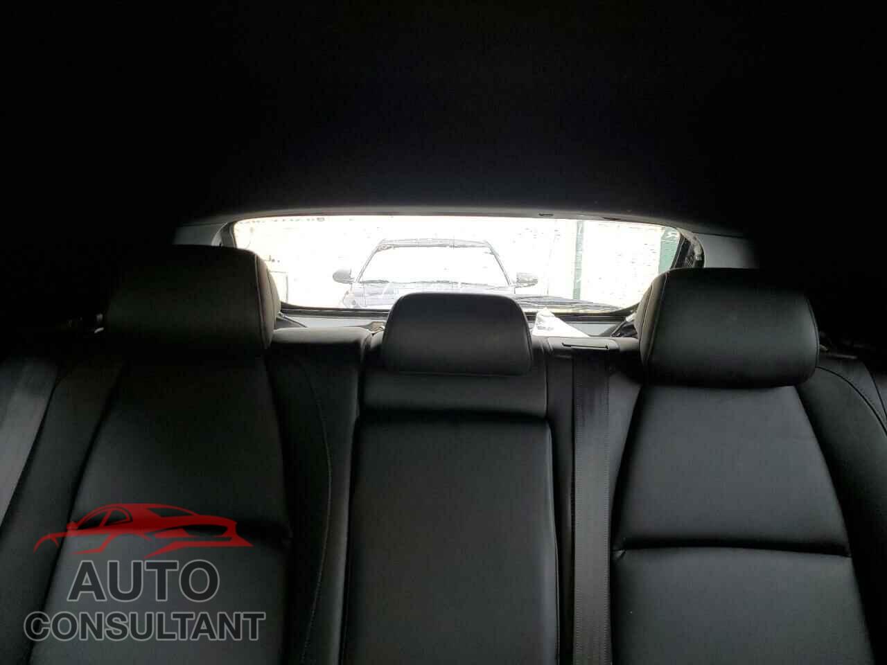 MAZDA 3 2019 - JM1BPAMM3K1118371