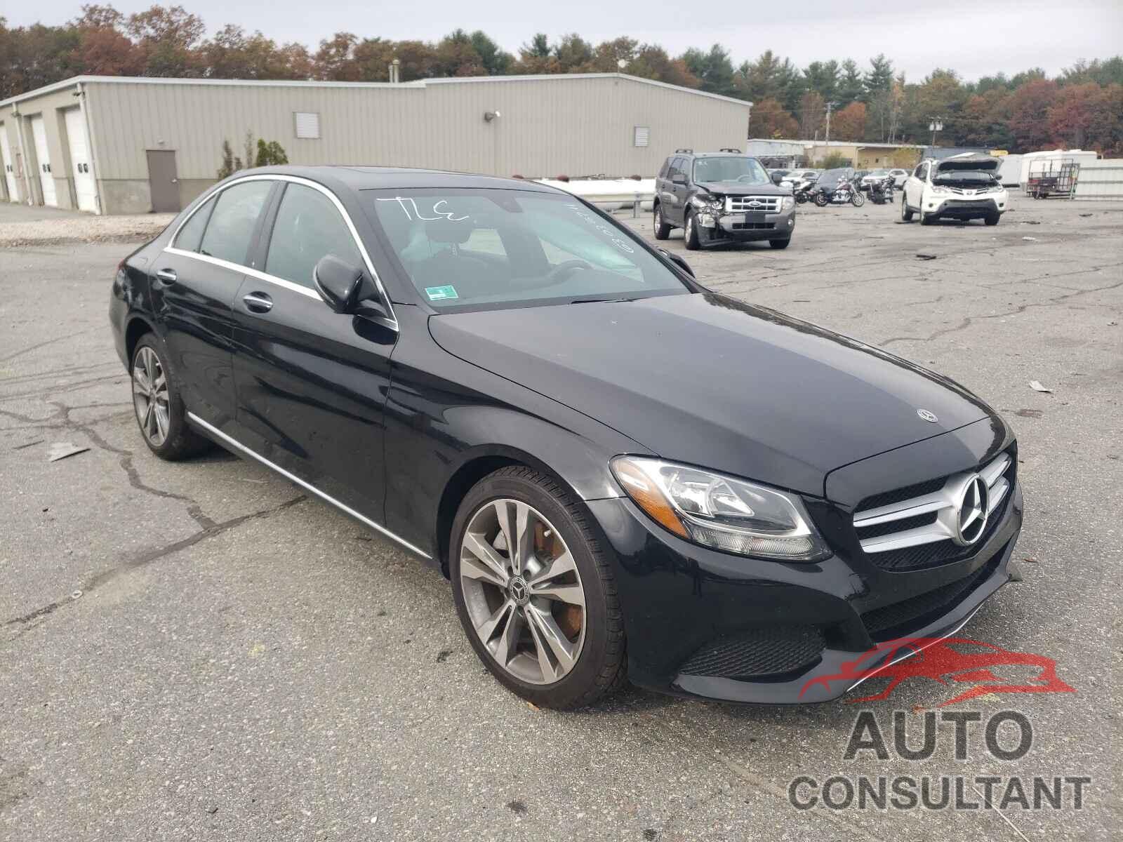 MERCEDES-BENZ C-CLASS 2018 - 55SWF4JB7JU279769