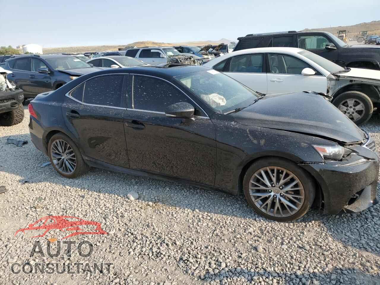 LEXUS IS 2014 - JTHBF1D25E5030046