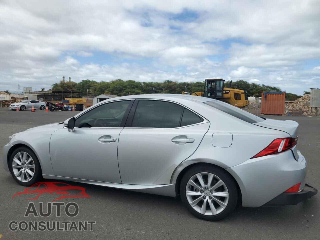 LEXUS IS 2014 - JTHBF1D29E5018157