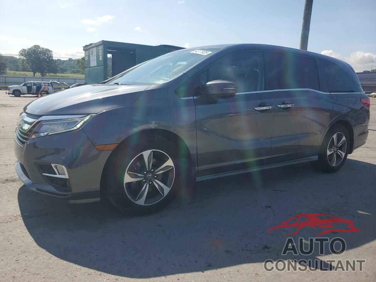 HONDA ODYSSEY 2018 - 5FNRL6H89JB031195