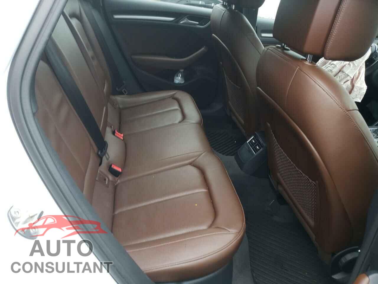 AUDI A3 2018 - WAUB8GFF9J1090263