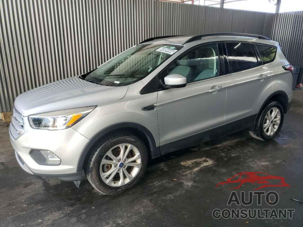 FORD ESCAPE 2018 - 1FMCU9GD8JUD39139