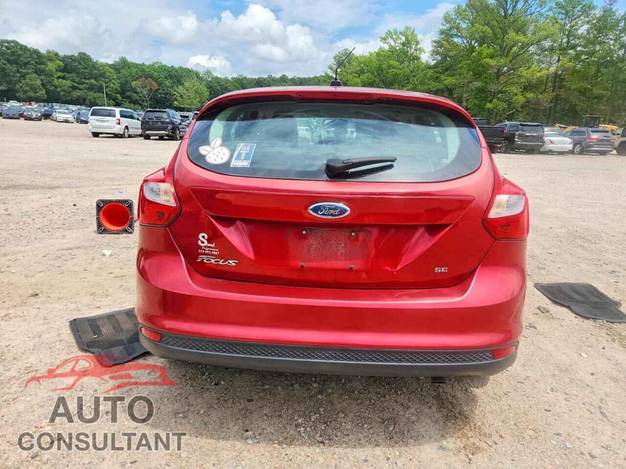 FORD FOCUS 2012 - 1FAHP3K2XCL132125