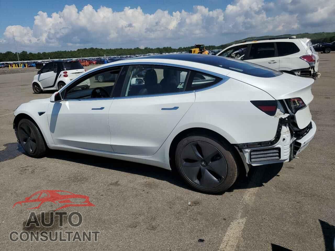 TESLA MODEL 3 2018 - 5YJ3E1EA7JF035353