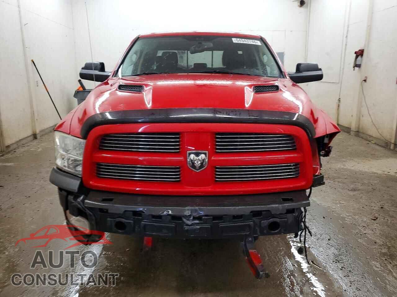 DODGE RAM 1500 2012 - 1C6RD7HT5CS195760