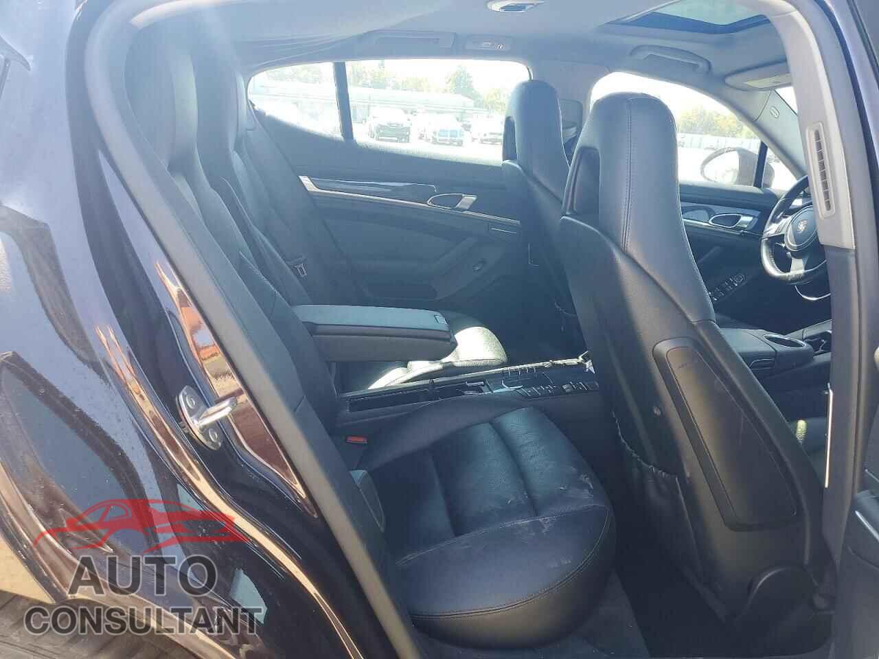 PORSCHE PANAMERA 2011 - WP0AA2A74BL012288