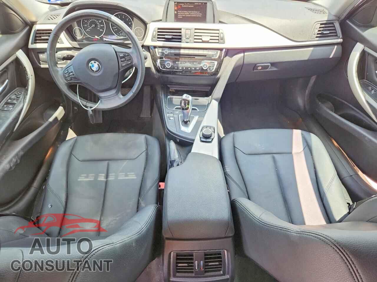 BMW 3 SERIES 2016 - WBA8E1G59GNU12245