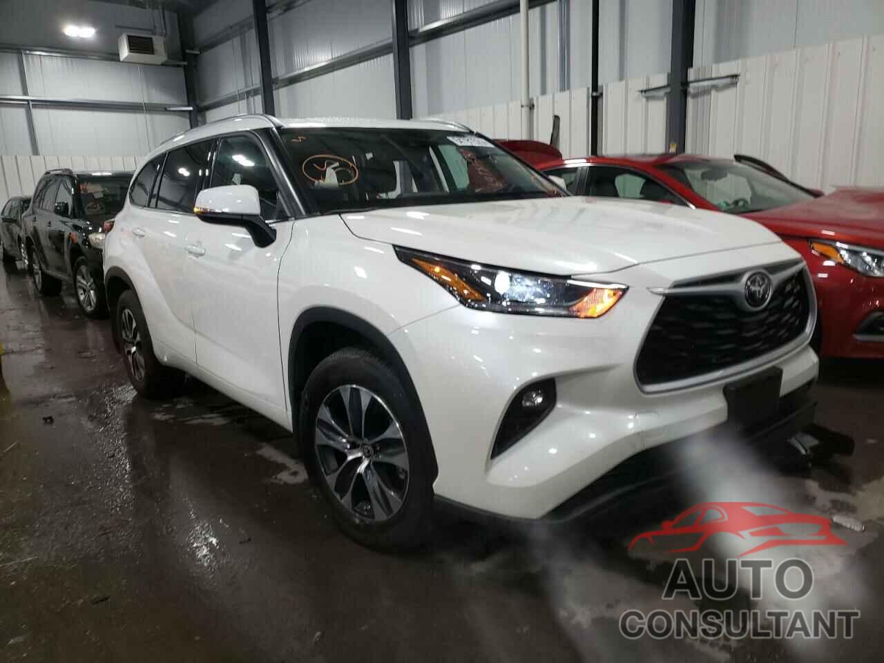 TOYOTA HIGHLANDER 2021 - 5TDGZRBH0MS532718