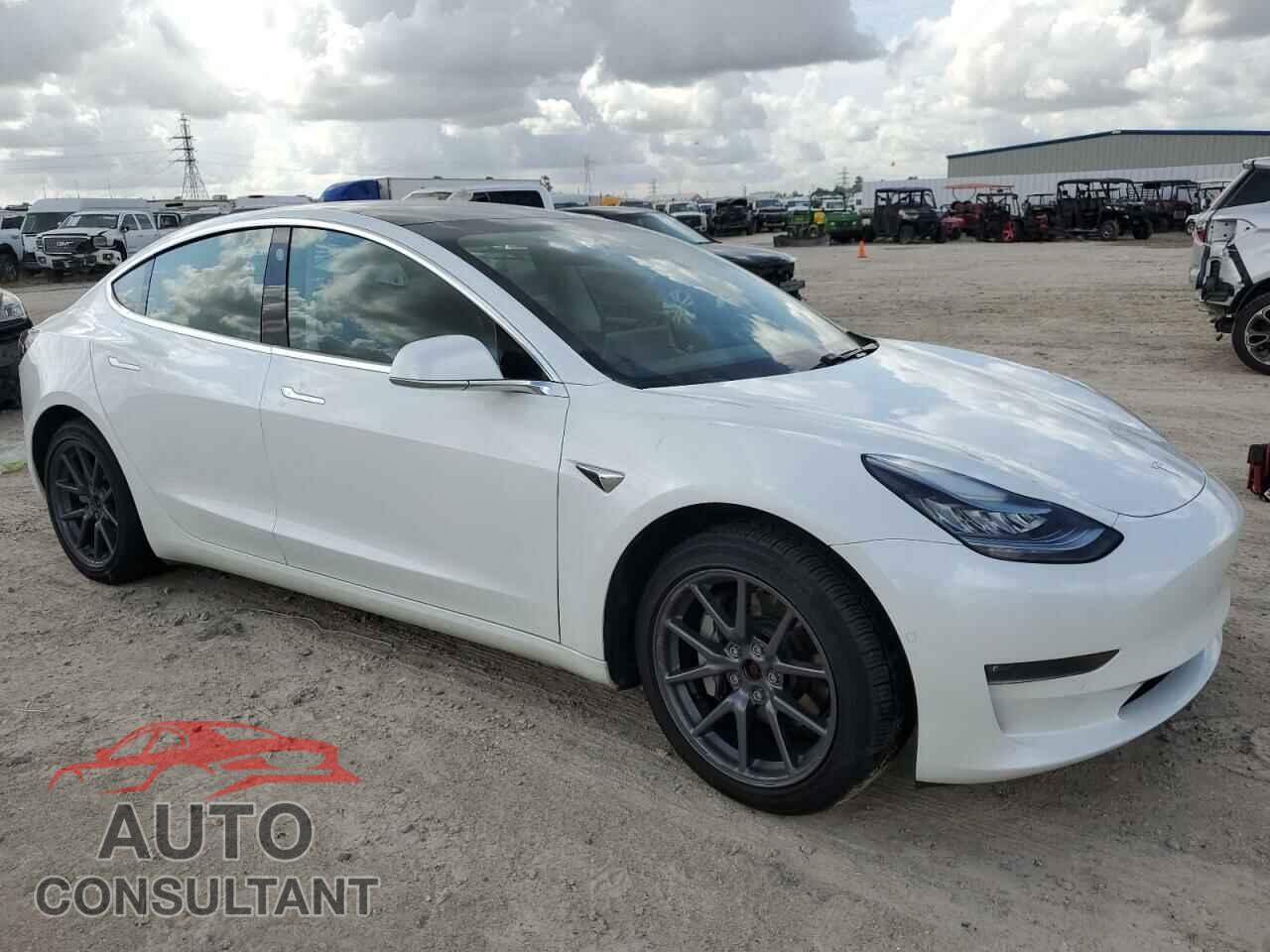 TESLA MODEL 3 2020 - 5YJ3E1EB6LF800936