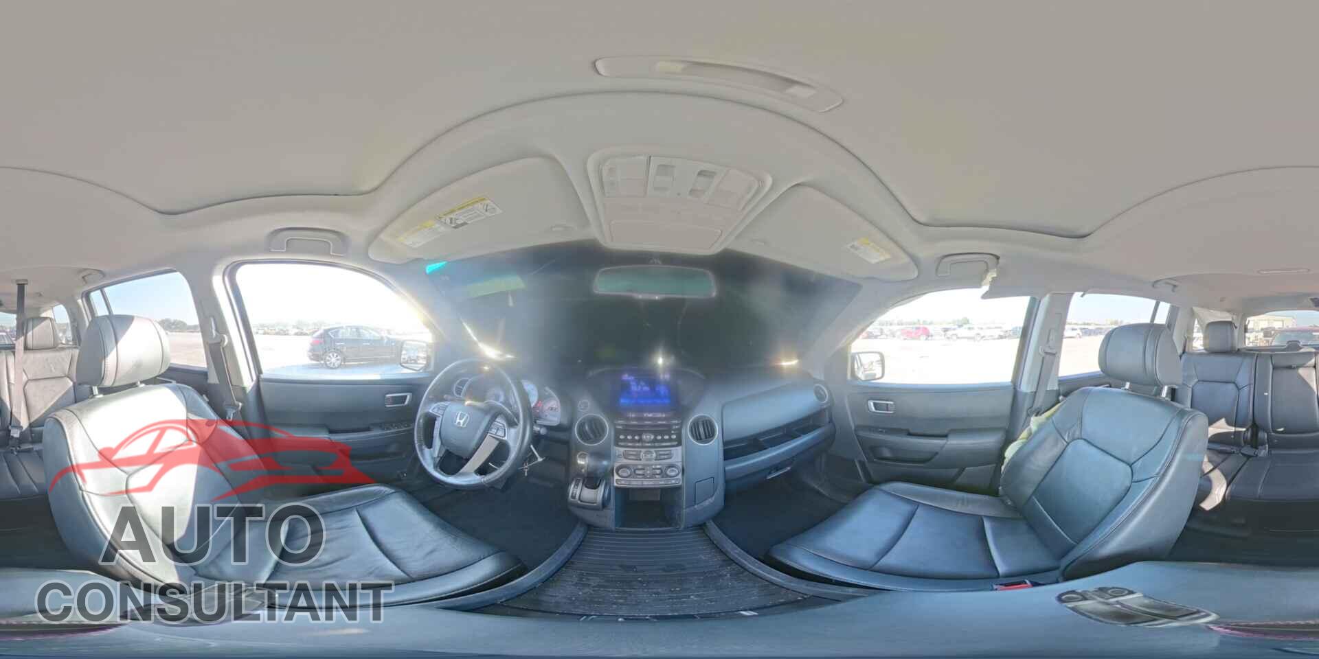 HONDA PILOT 2013 - 5FNYF4H52DB008598