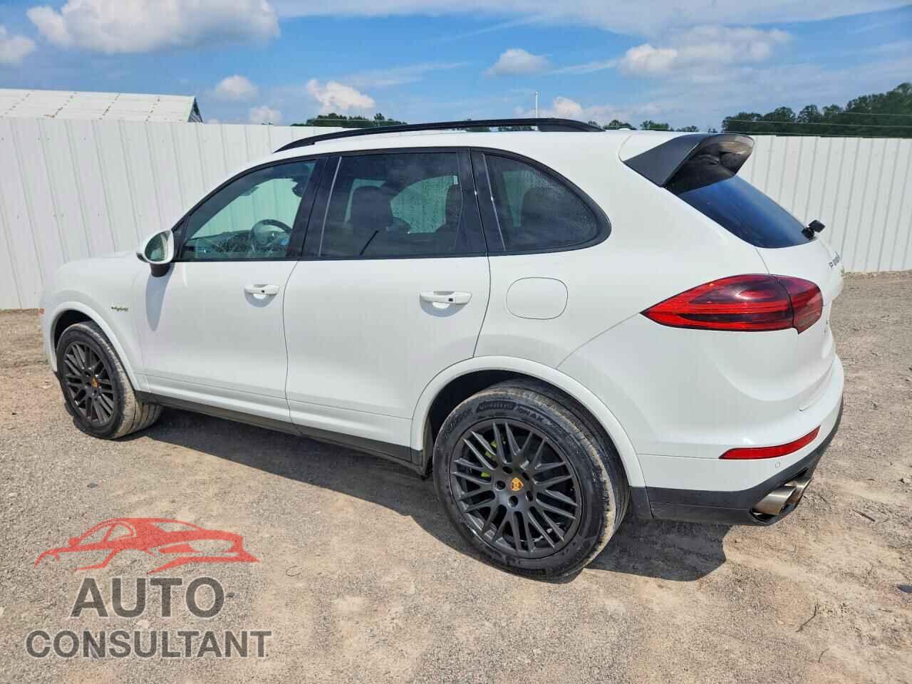 PORSCHE CAYENNE 2017 - WP1AE2A2XHLA68929