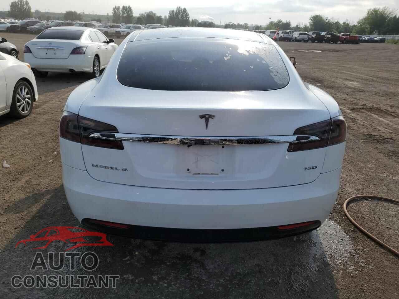 TESLA MODEL S 2018 - 5YJSA1E28JF257514