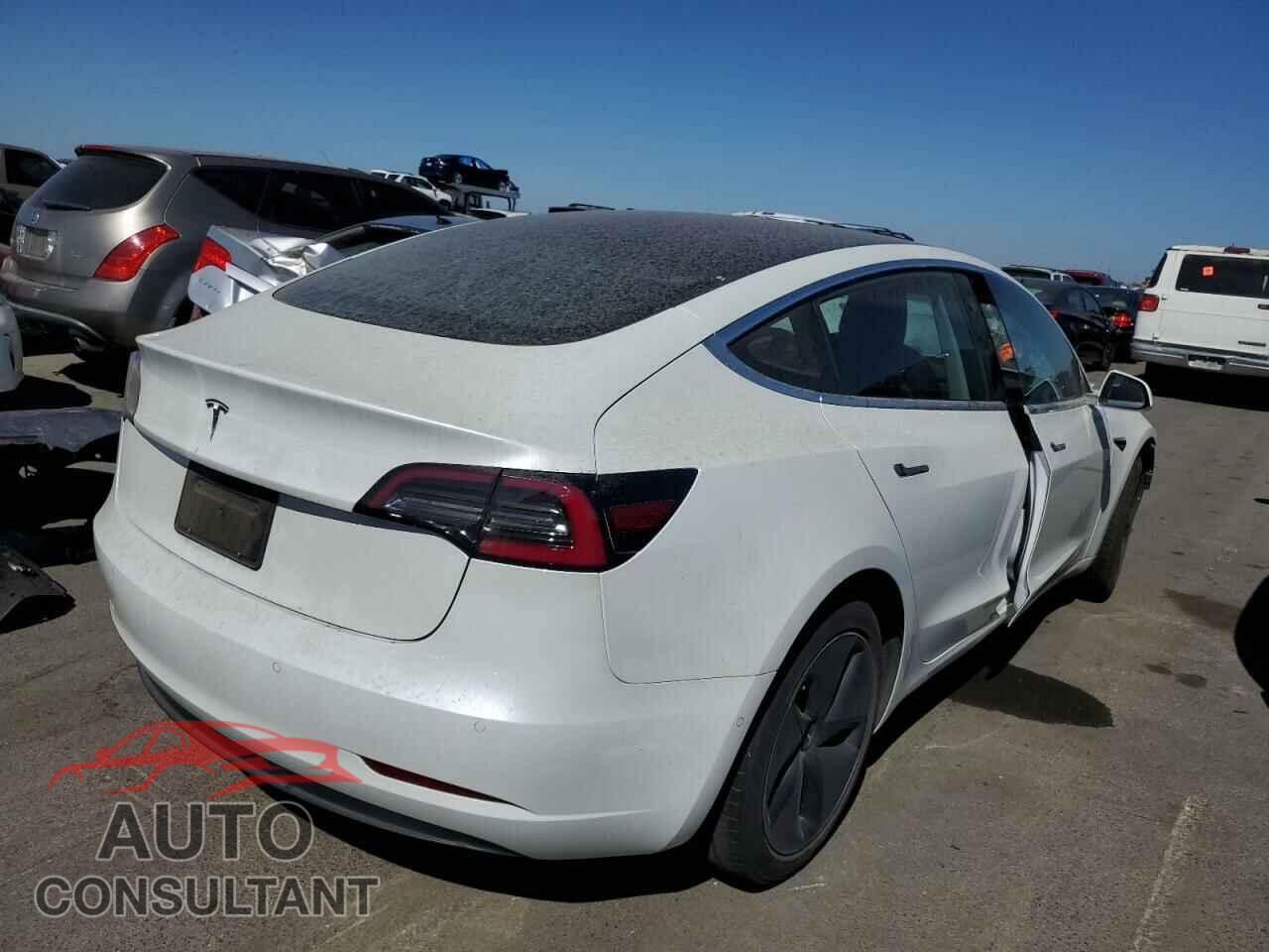 TESLA MODEL 3 2019 - 5YJ3E1EA5KF310106