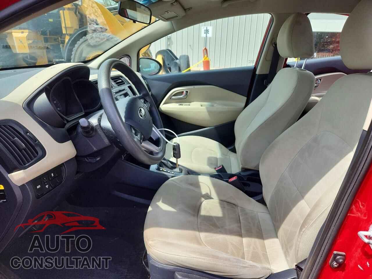 KIA RIO 2013 - KNADM4A30D6301437
