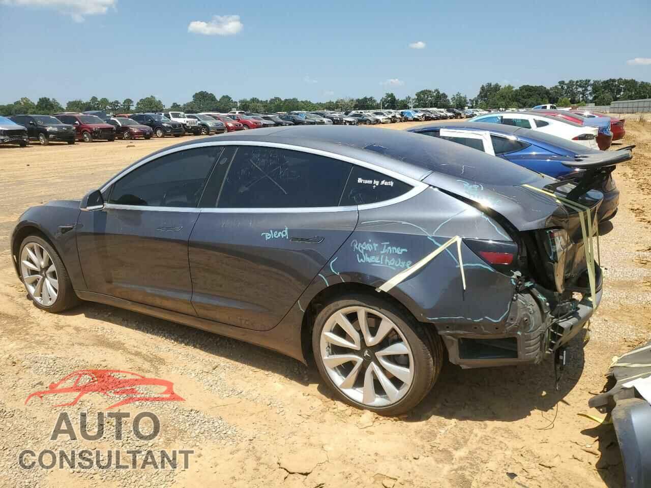 TESLA MODEL 3 2018 - 5YJ3E1EA7JF047096