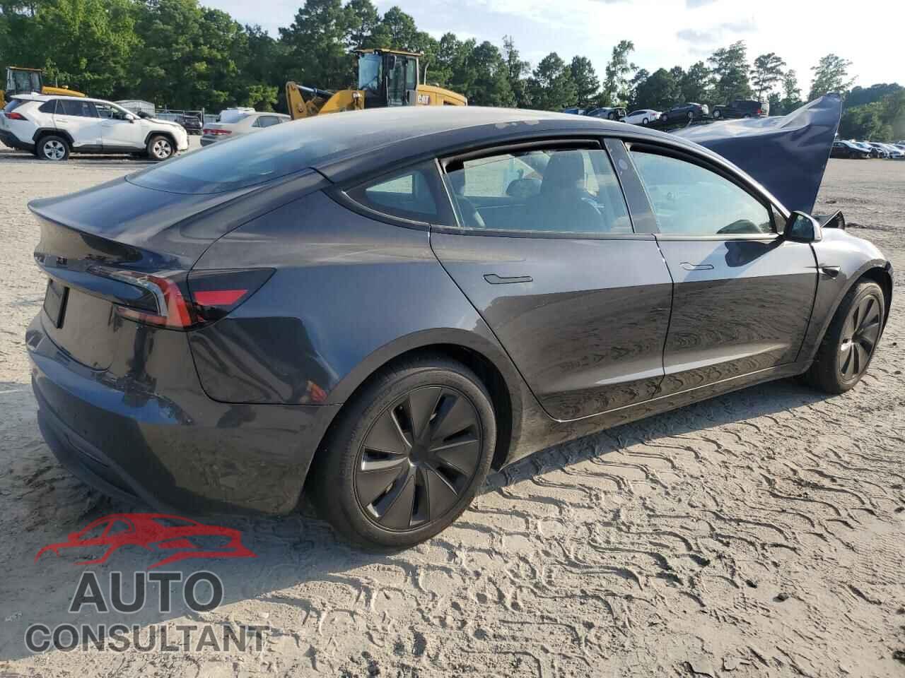 TESLA MODEL 3 2024 - 5YJ3E1EA7RF737717