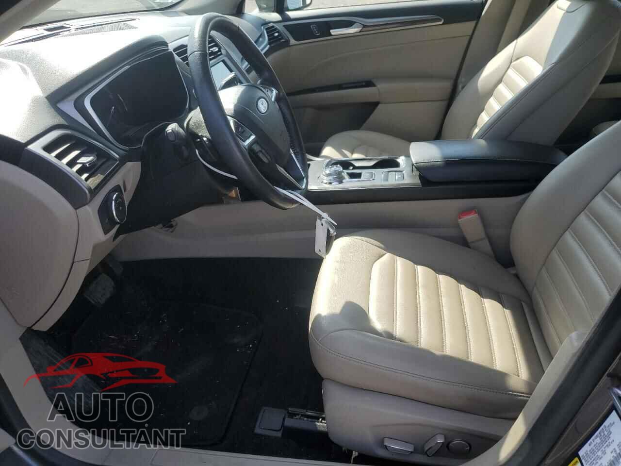 FORD FUSION 2019 - 3FA6P0CDXKR222395