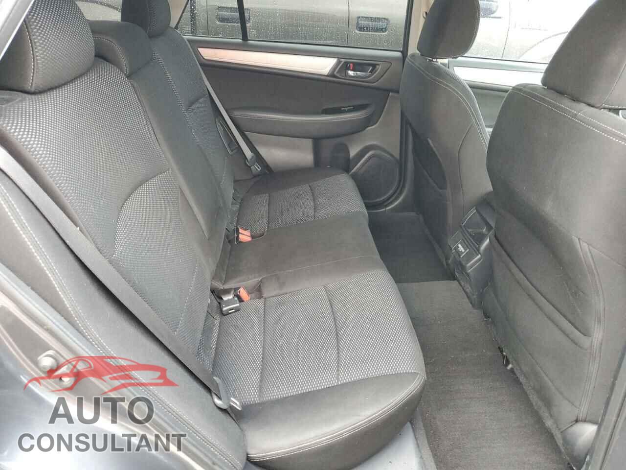 SUBARU OUTBACK 2018 - 4S4BSAHC3J3302742