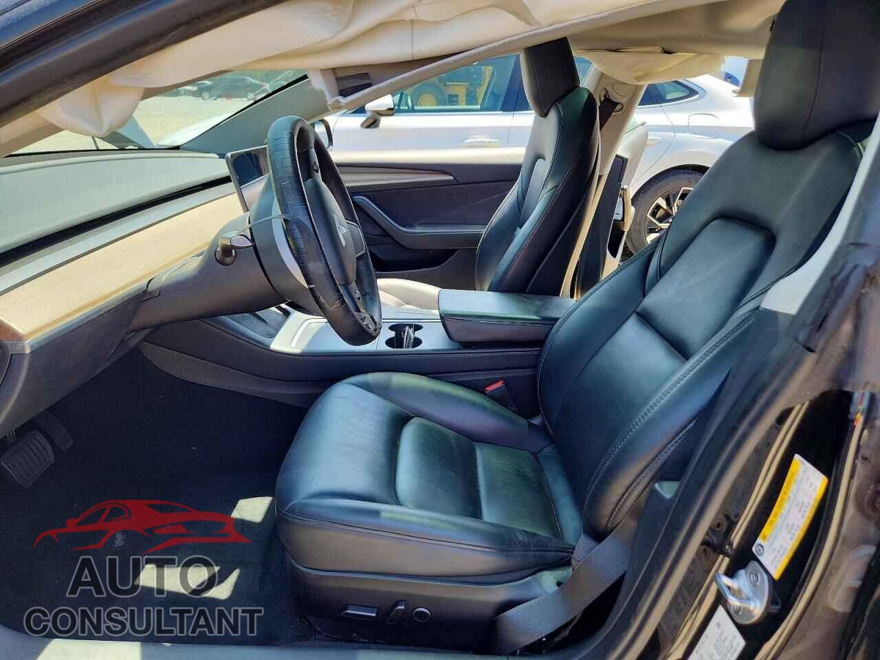 TESLA MODEL 3 2023 - 5YJ3E1EA4PF423830
