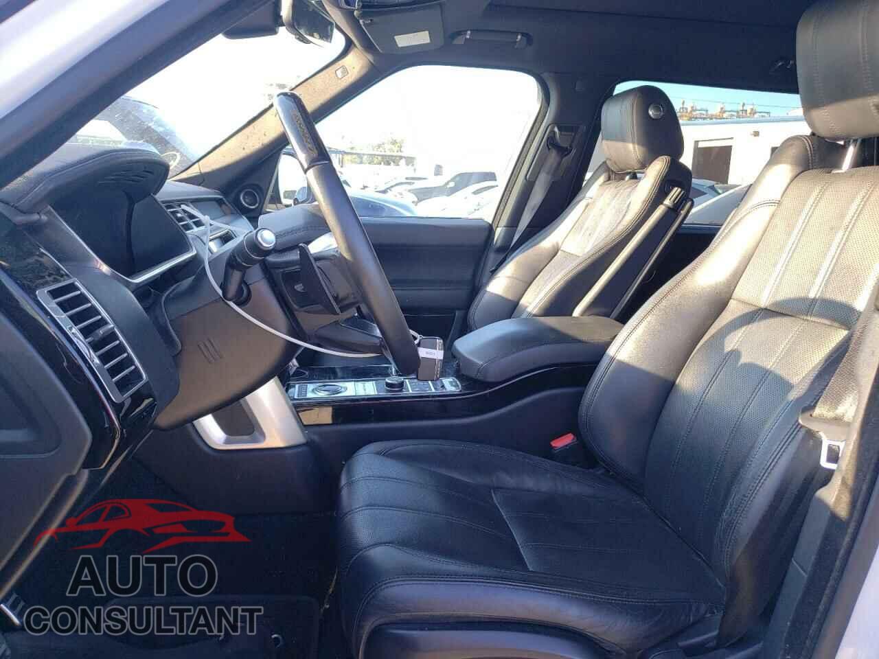LAND ROVER RANGEROVER 2017 - SALGS5FE3HA360211
