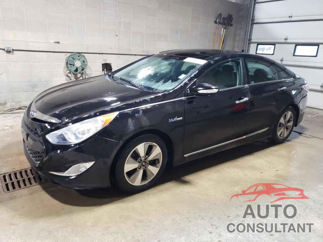 HYUNDAI SONATA 2012 - KMHEC4A43CA025264