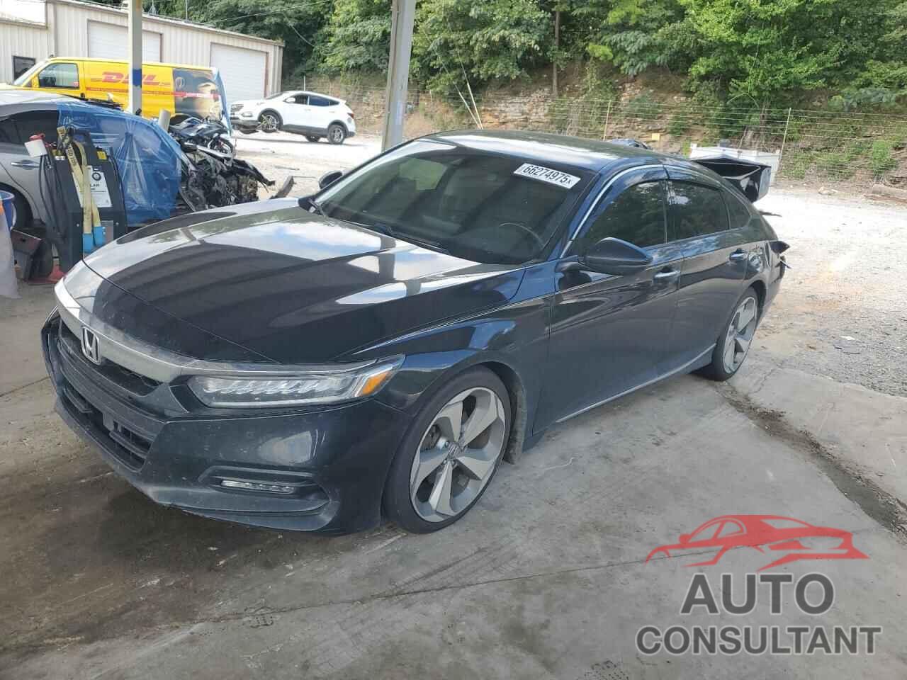 HONDA ACCORD 2018 - 1HGCV2F93JA004587