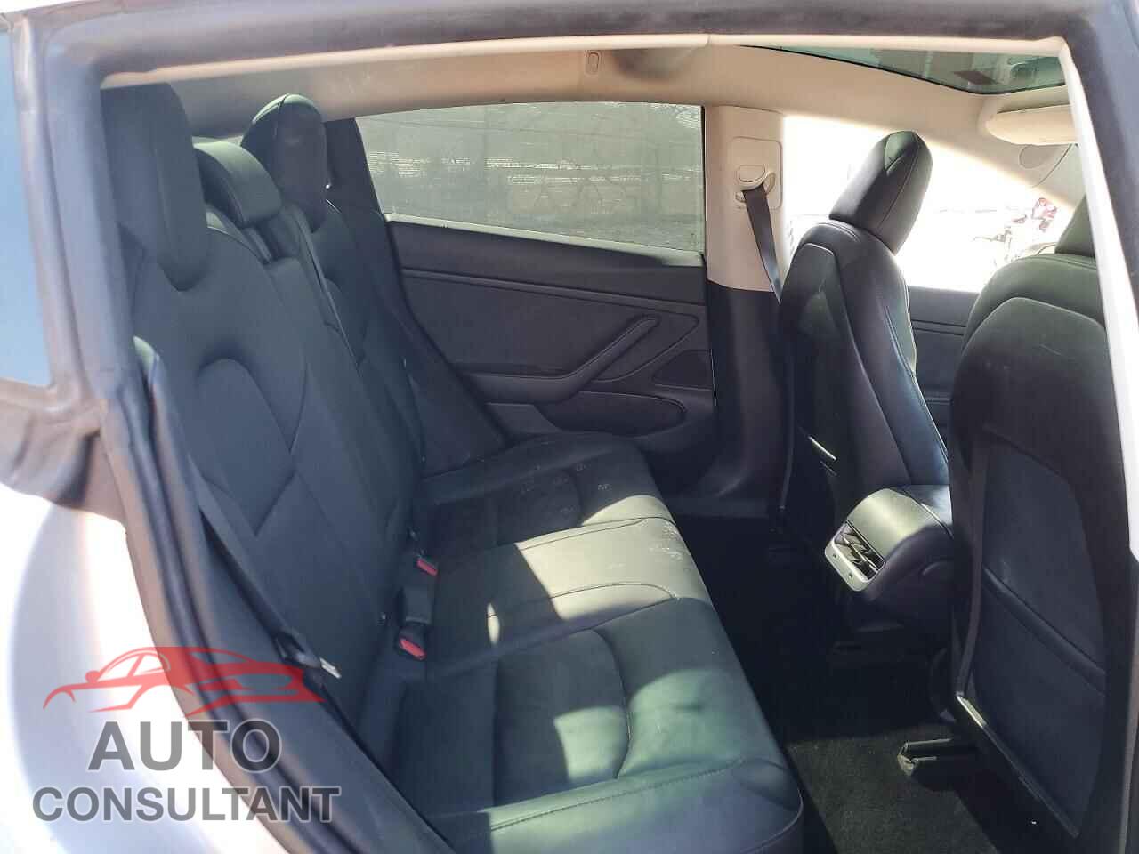TESLA MODEL 3 2018 - 5YJ3E1EA9JF162539