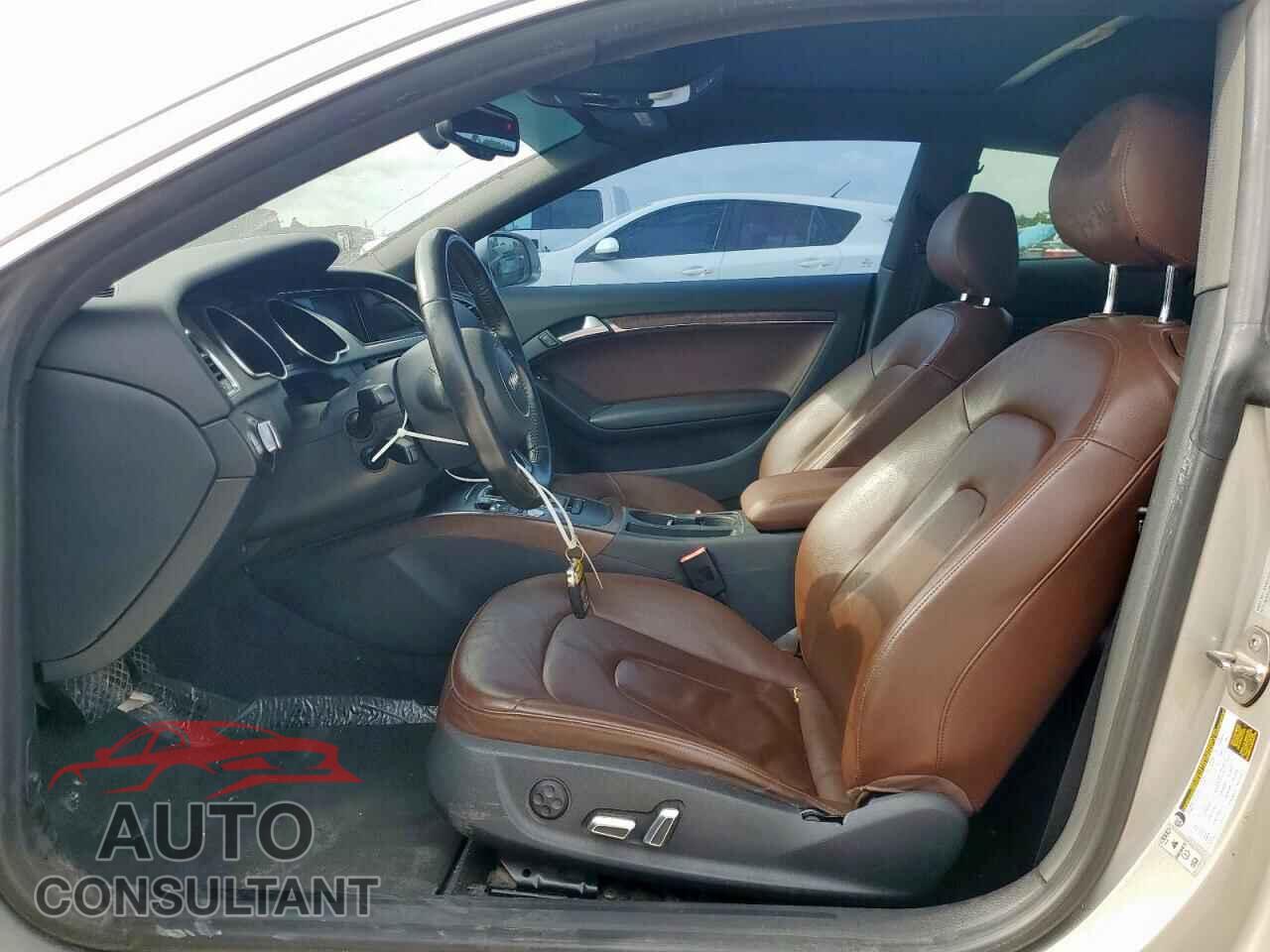 AUDI A5 2014 - WAULFAFR2EA007795