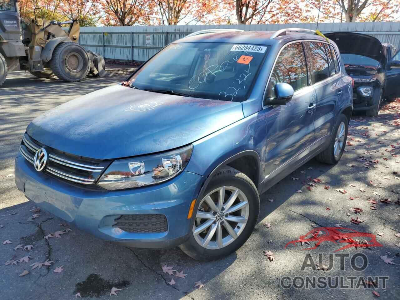 VOLKSWAGEN TIGUAN 2017 - WVGSV7AX5HW513232