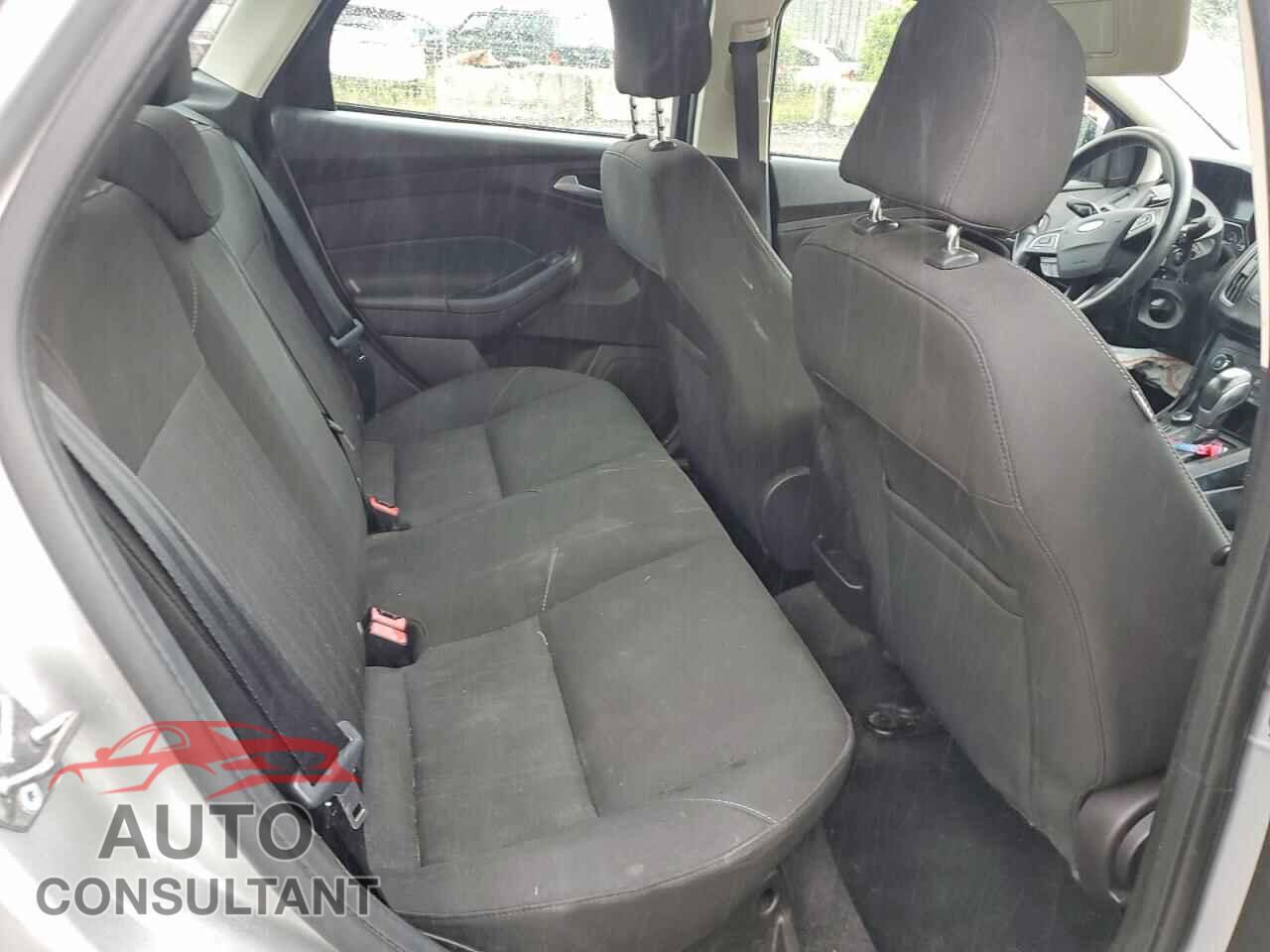 FORD FOCUS 2016 - 1FADP3F27GL290288