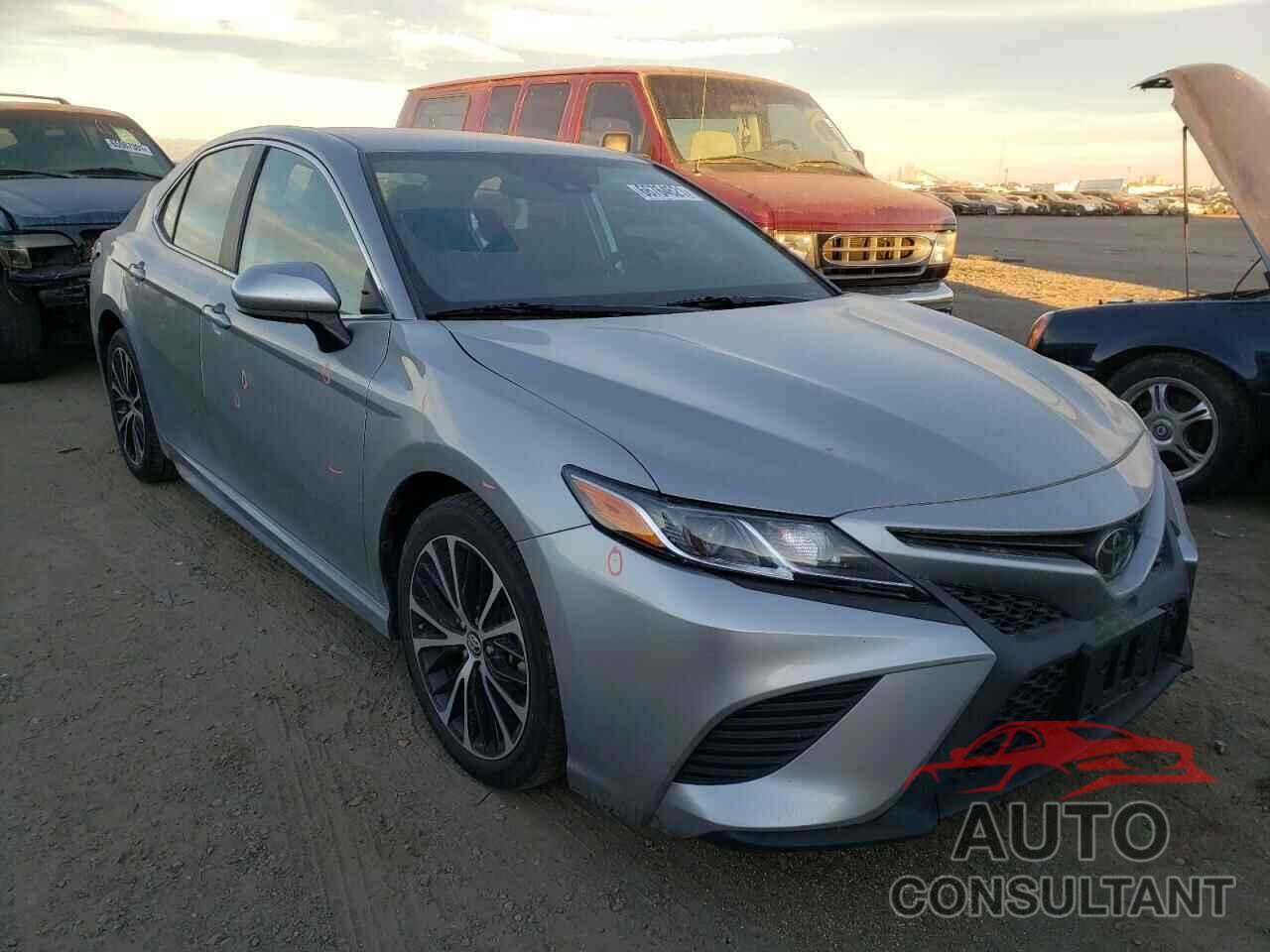 TOYOTA CAMRY 2020 - 4T1G11AK4LU923642
