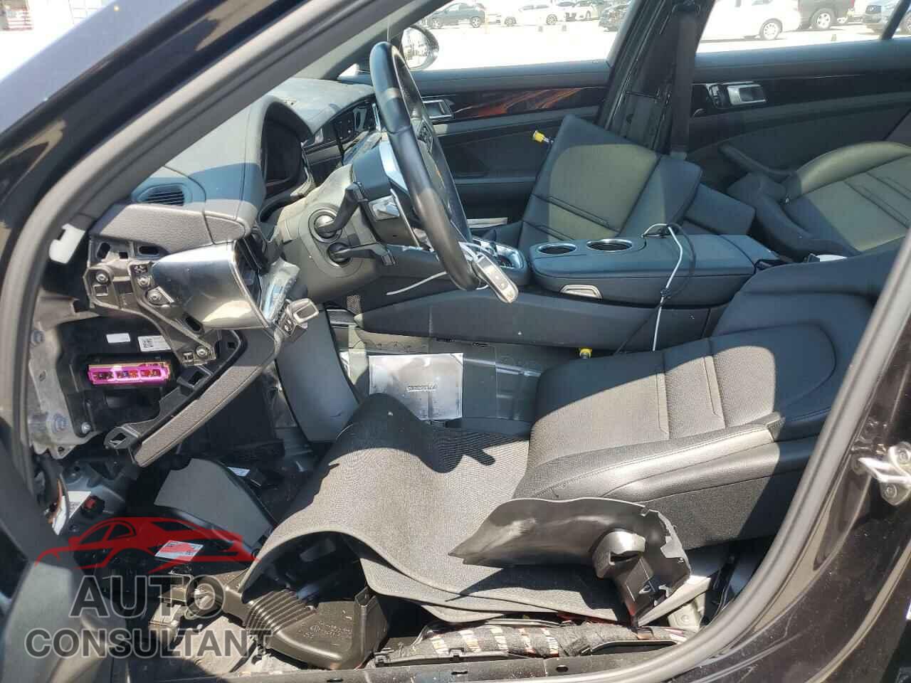 PORSCHE PANAMERA 2020 - WP0AA2A7XLL103177