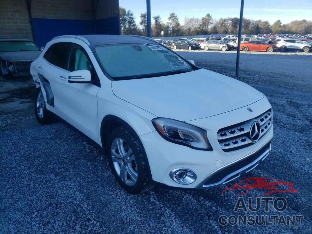 MERCEDES-BENZ GLA-CLASS 2019 - WDCTG4EB1KJ553810