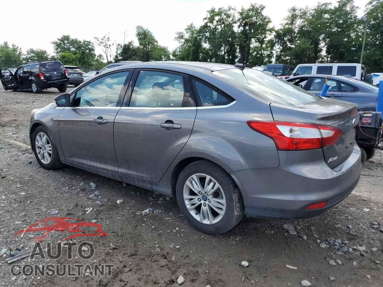 FORD FOCUS 2012 - 1FAHP3H25CL200435