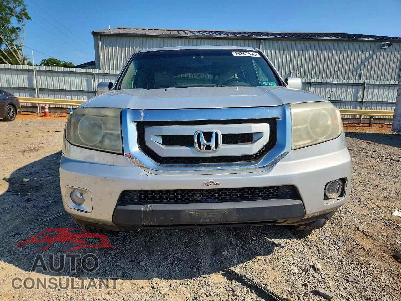 HONDA PILOT 2009 - 5FNYF48519B024363