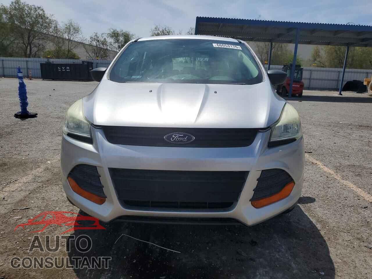FORD ESCAPE 2015 - 1FMCU0F79FUC12821