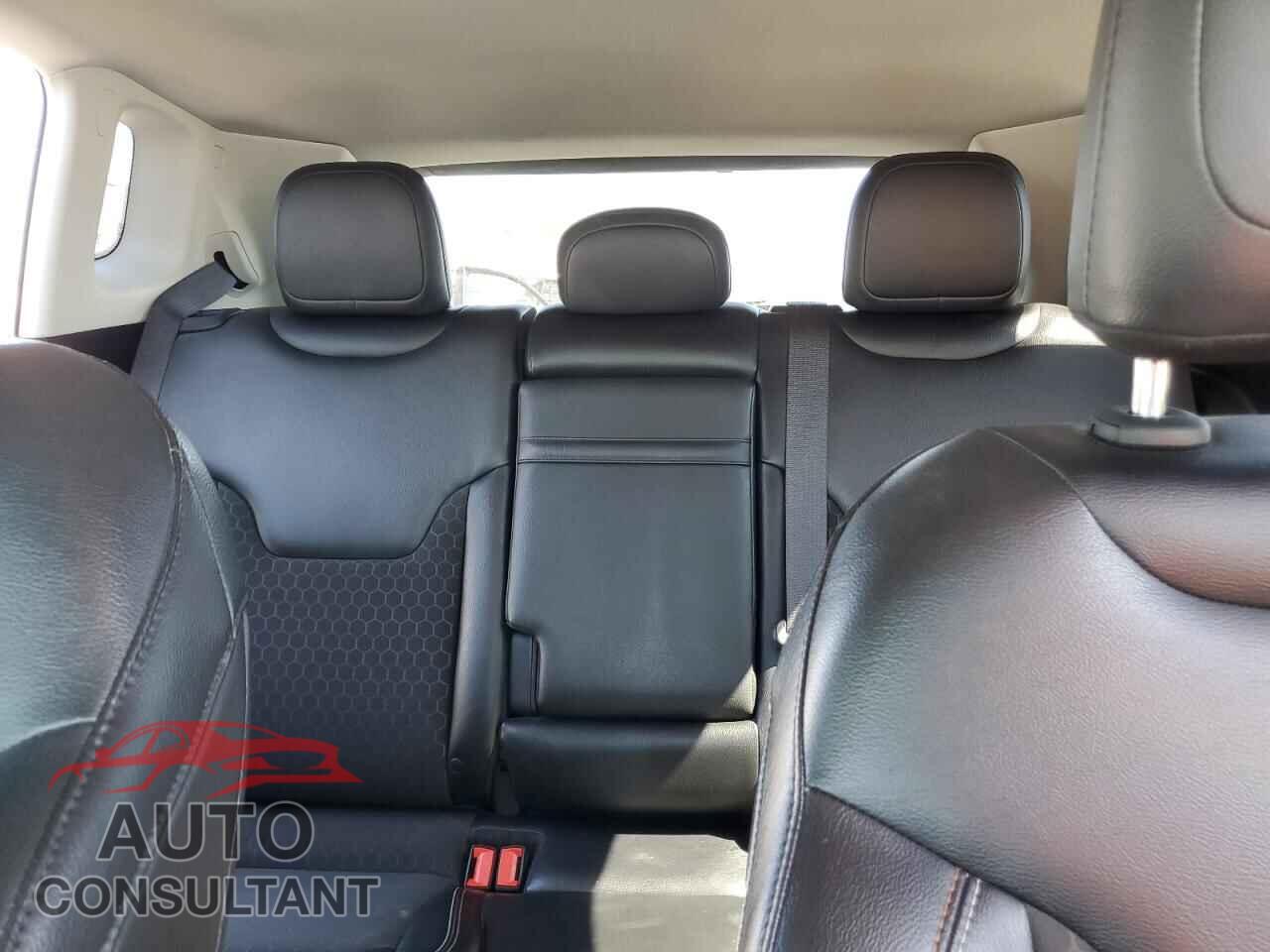 JEEP COMPASS 2017 - 3C4NJDBB4HT667788