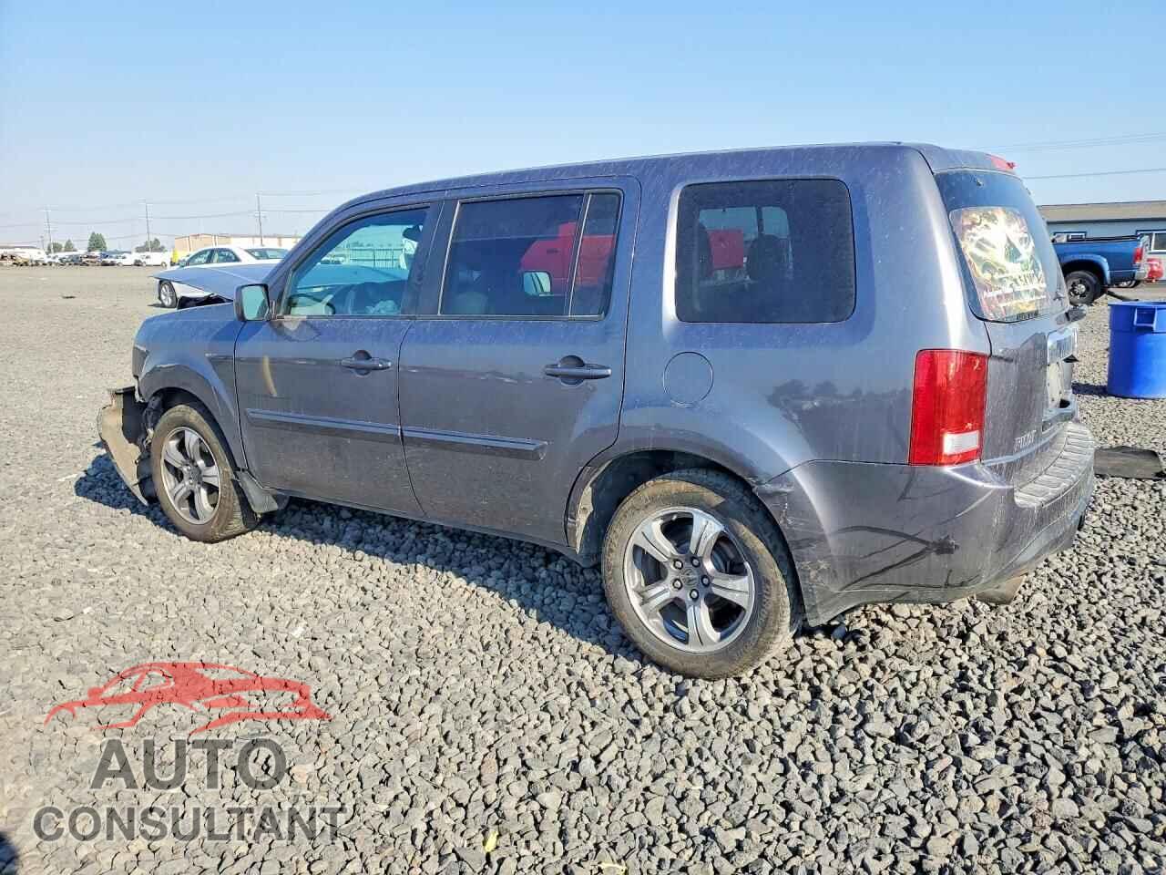 HONDA PILOT 2015 - 5FNYF4H30FB047174