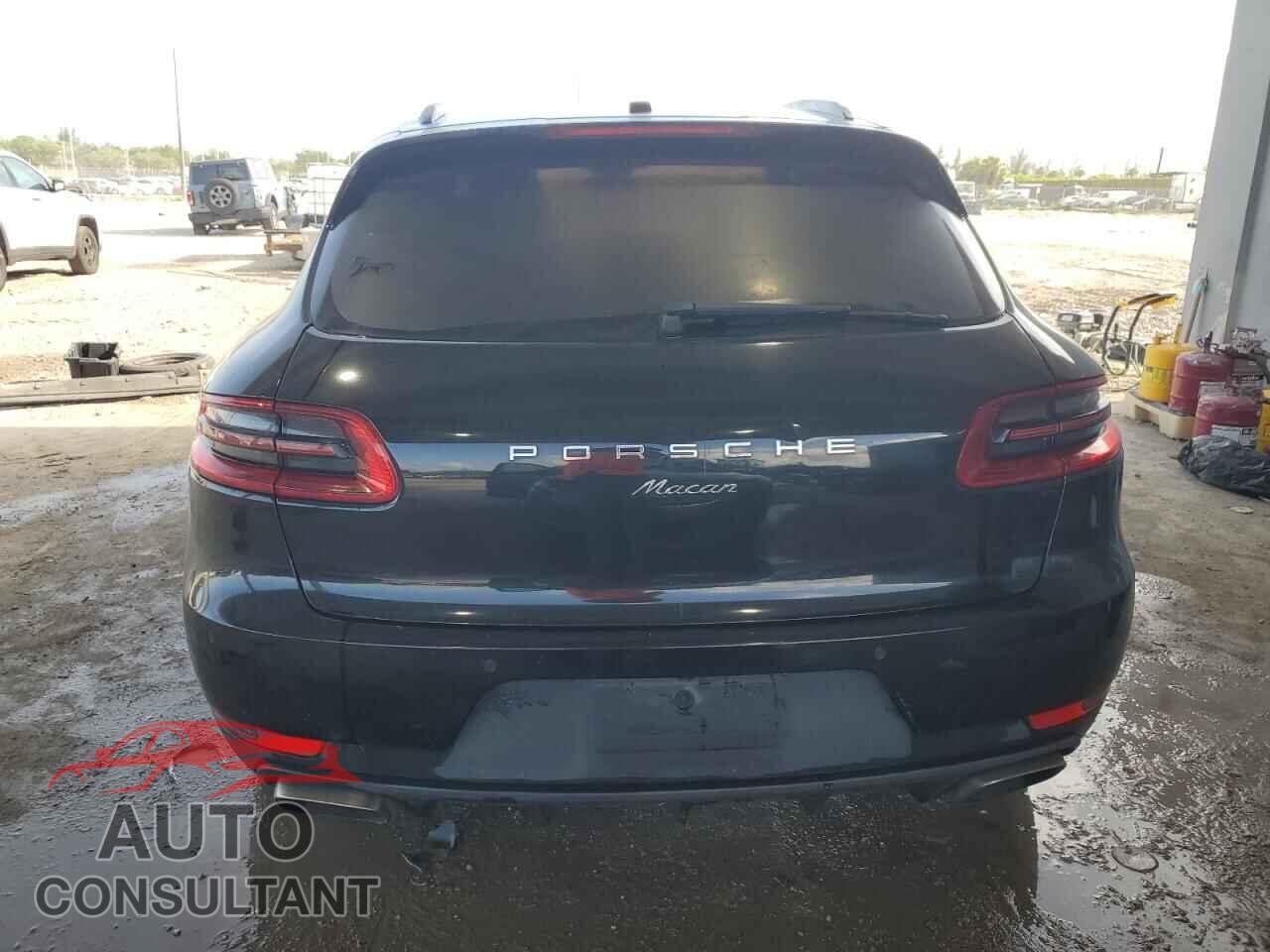 PORSCHE MACAN 2018 - WP1AA2A51JLB08973